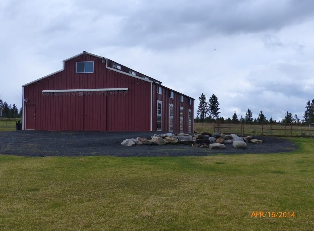 220 E Chattaroy Rd - Photo 2