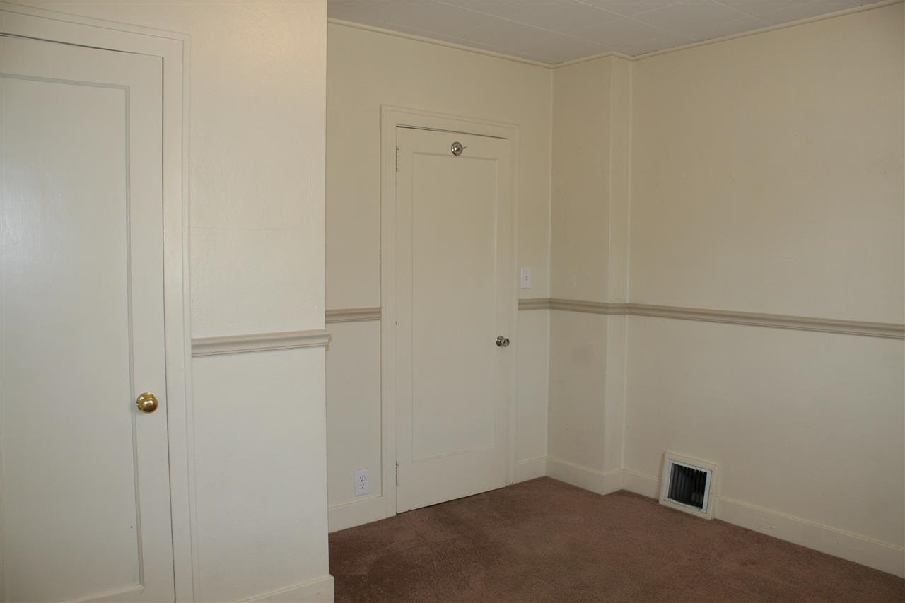 716 E 38TH - Photo 9