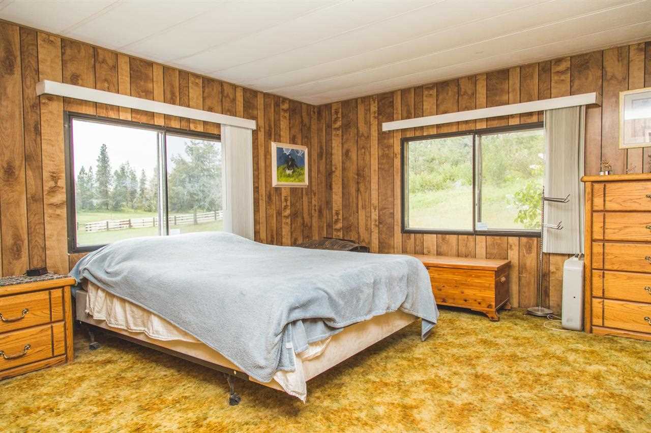 6916 W Deno Rd - Photo 16