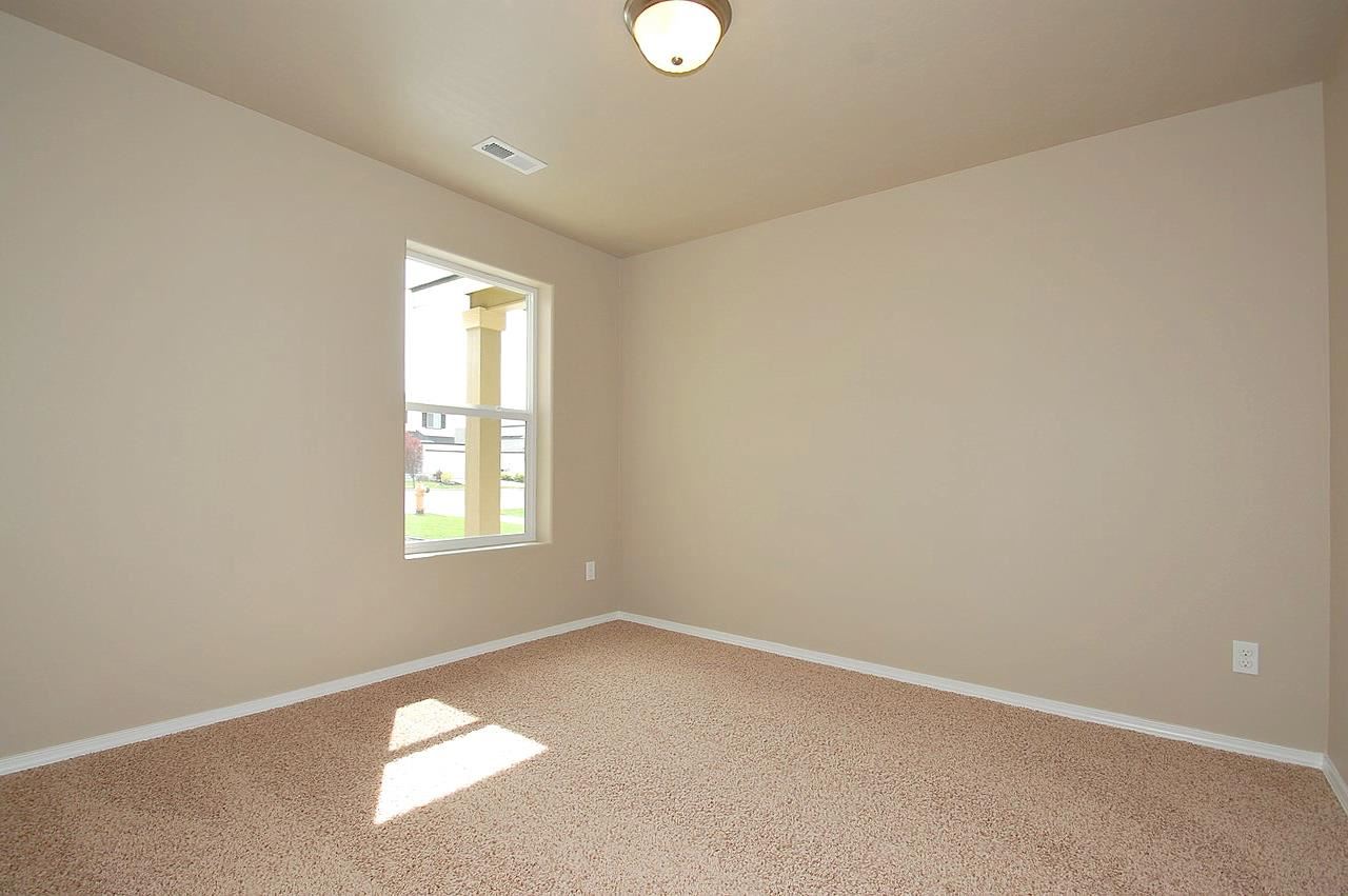 928 S Schnug St - Photo 12