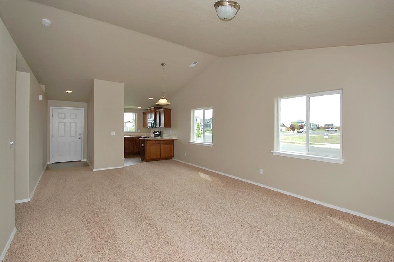 928 S Schnug St - Photo 3