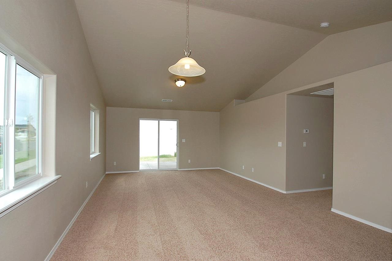 928 S Schnug St - Photo 7