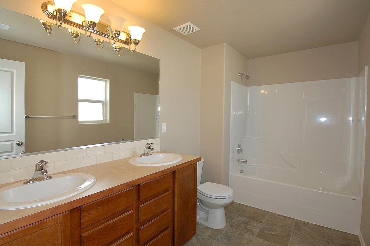 928 S Schnug St - Photo 10