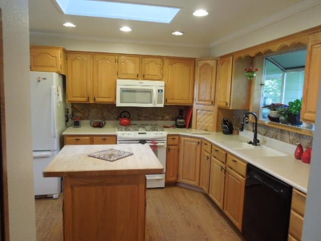 2104 VERA CREST Dr - Photo 2