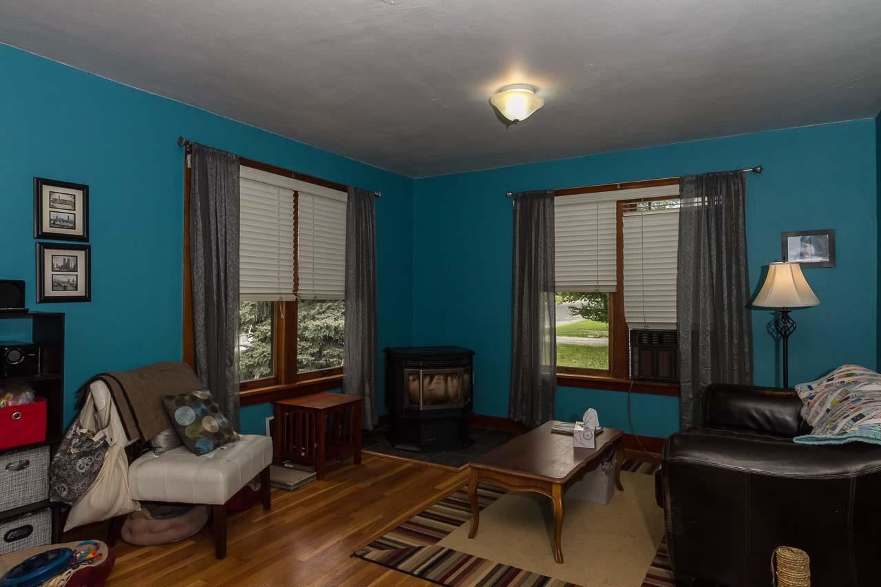 408 E Birch St - Photo 4