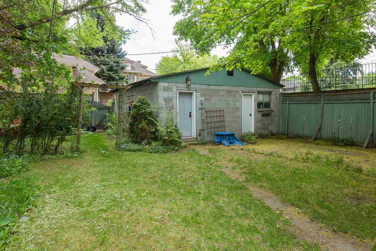 1717 W 10th Ave - Photo 19