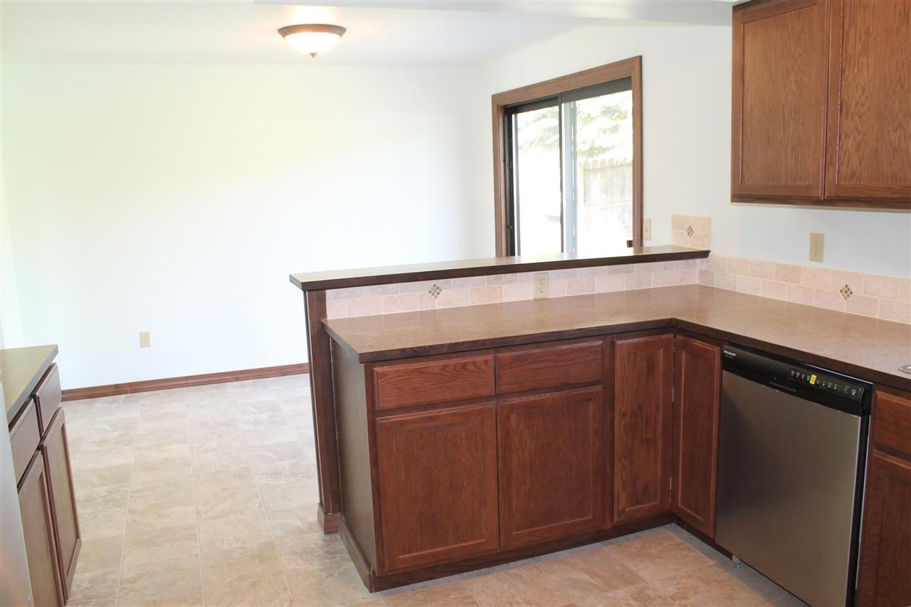 6712 N Assembly St - Photo 7