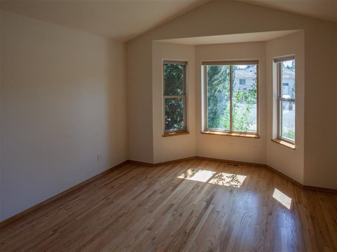 329 E Bridlewood - Photo 13