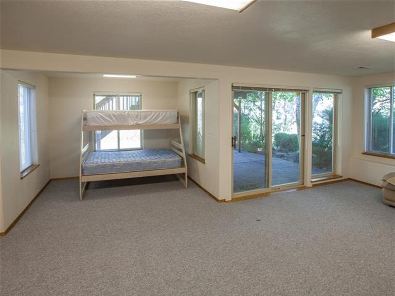 329 E Bridlewood - Photo 16