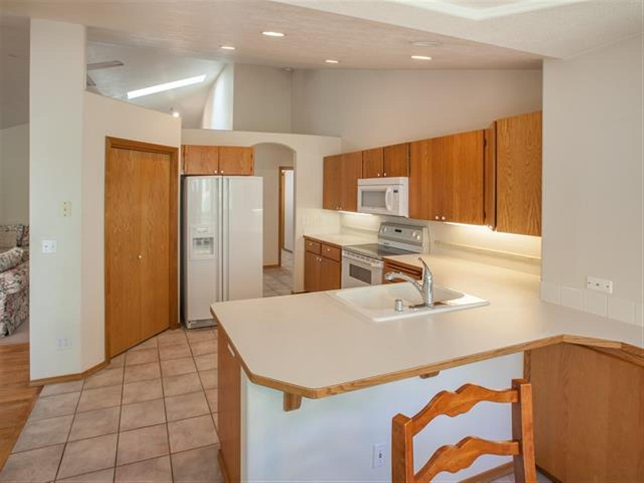 329 E Bridlewood - Photo 6