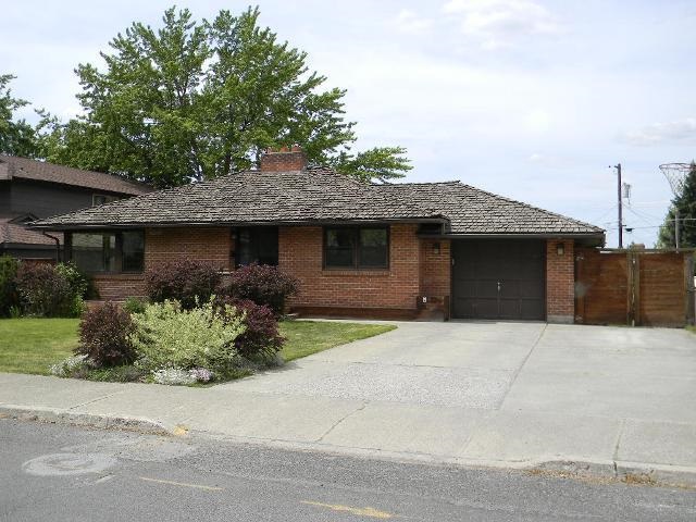 5203 N Fairmount Pl - Photo 1