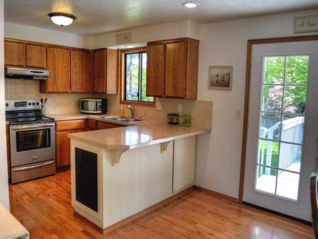 9934 N Glenwood Dr. - Photo 7