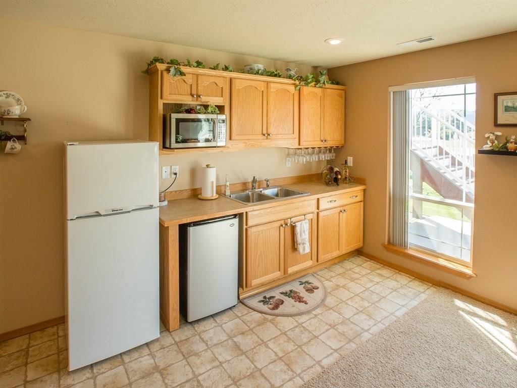 2825 S Chapman Rd - Photo 13