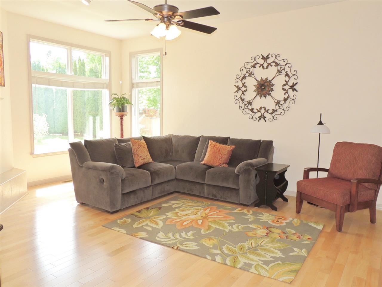 820 E Huron Dr. - Photo 8