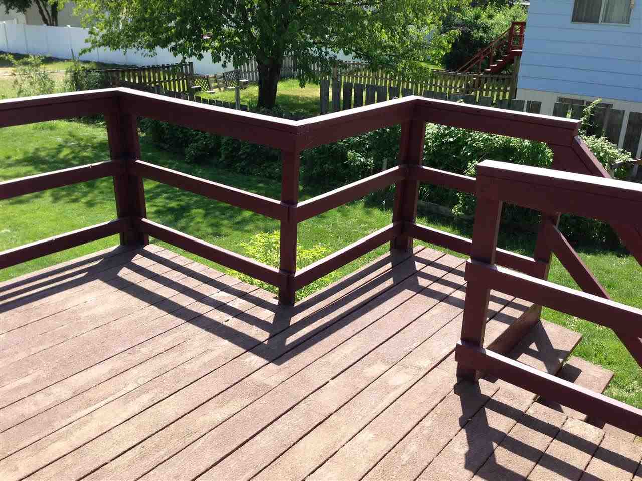 463 N 3rd St - Photo 3