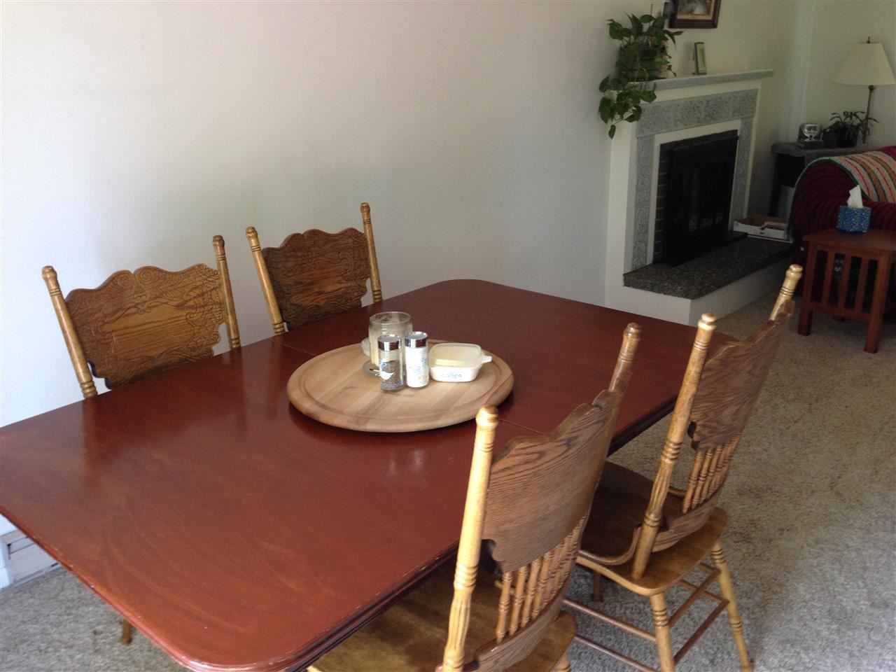463 N 3rd St - Photo 4