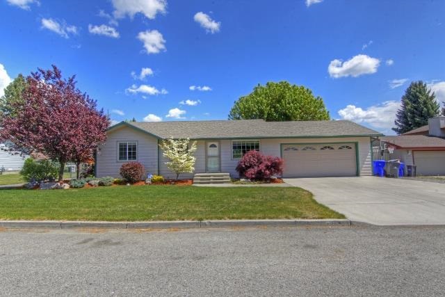 2223 S Calvin - Photo 1