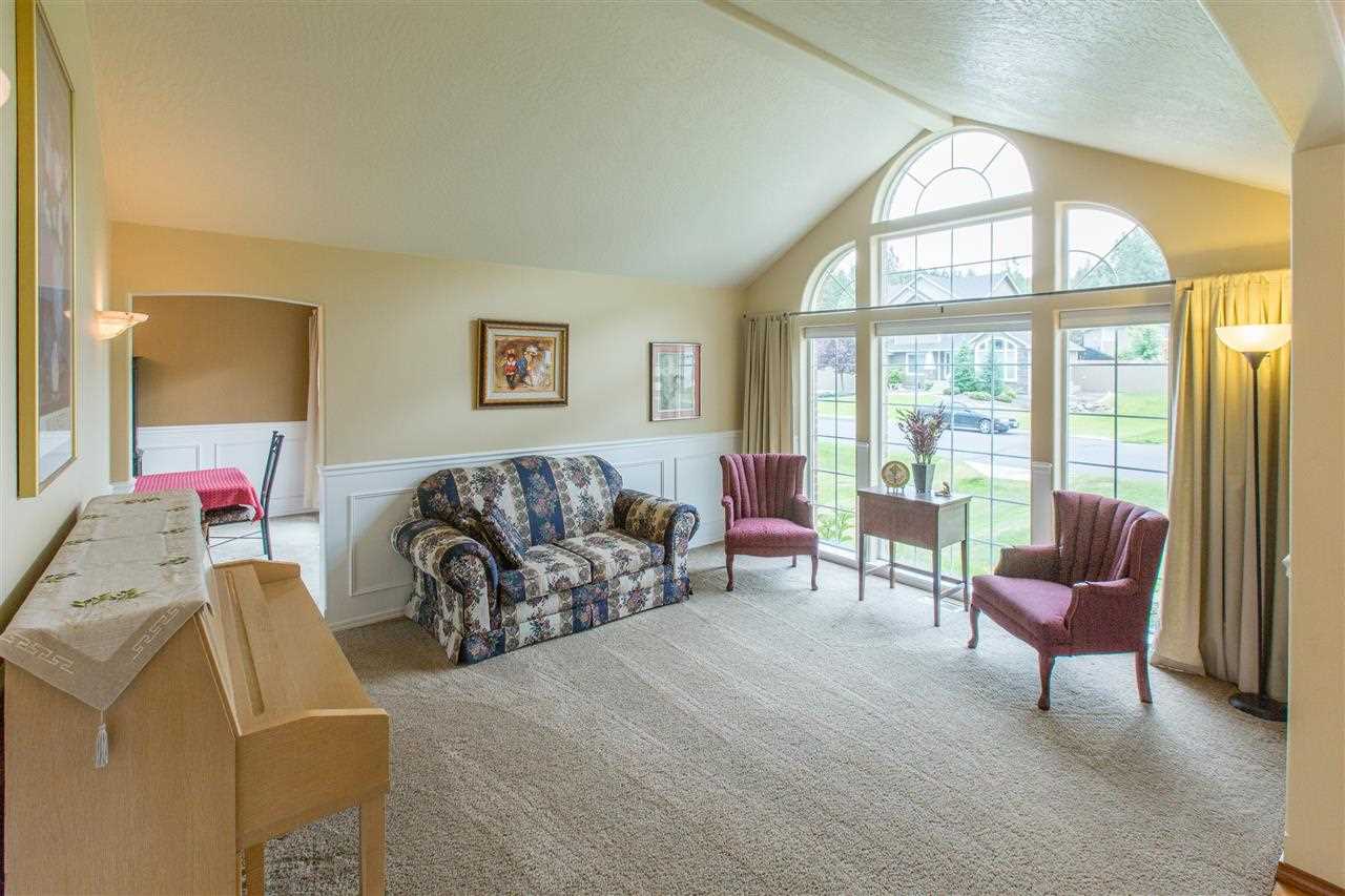 11609 N Ashley Ln - Photo 3