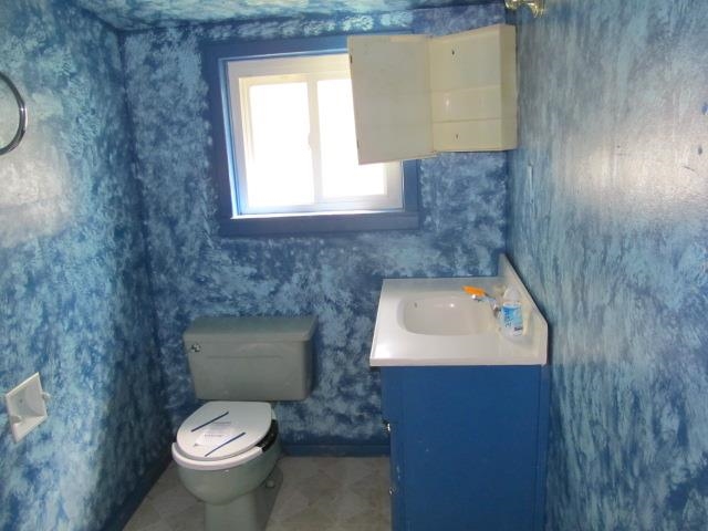 1385 N Railroad St - Photo 6