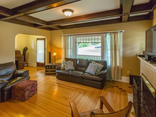 3835 E 11th Ave - Photo 3