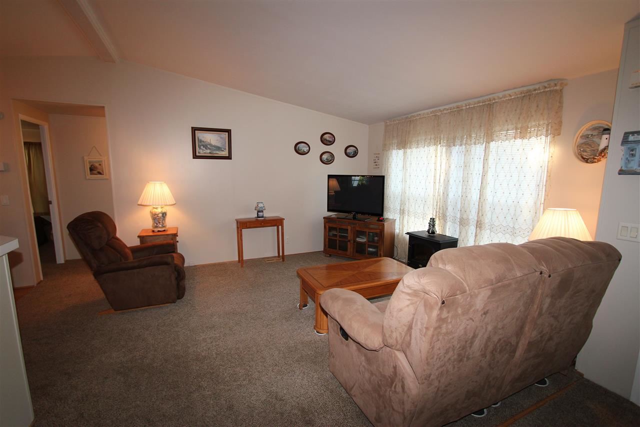 4112 E Center Rd - Photo 5