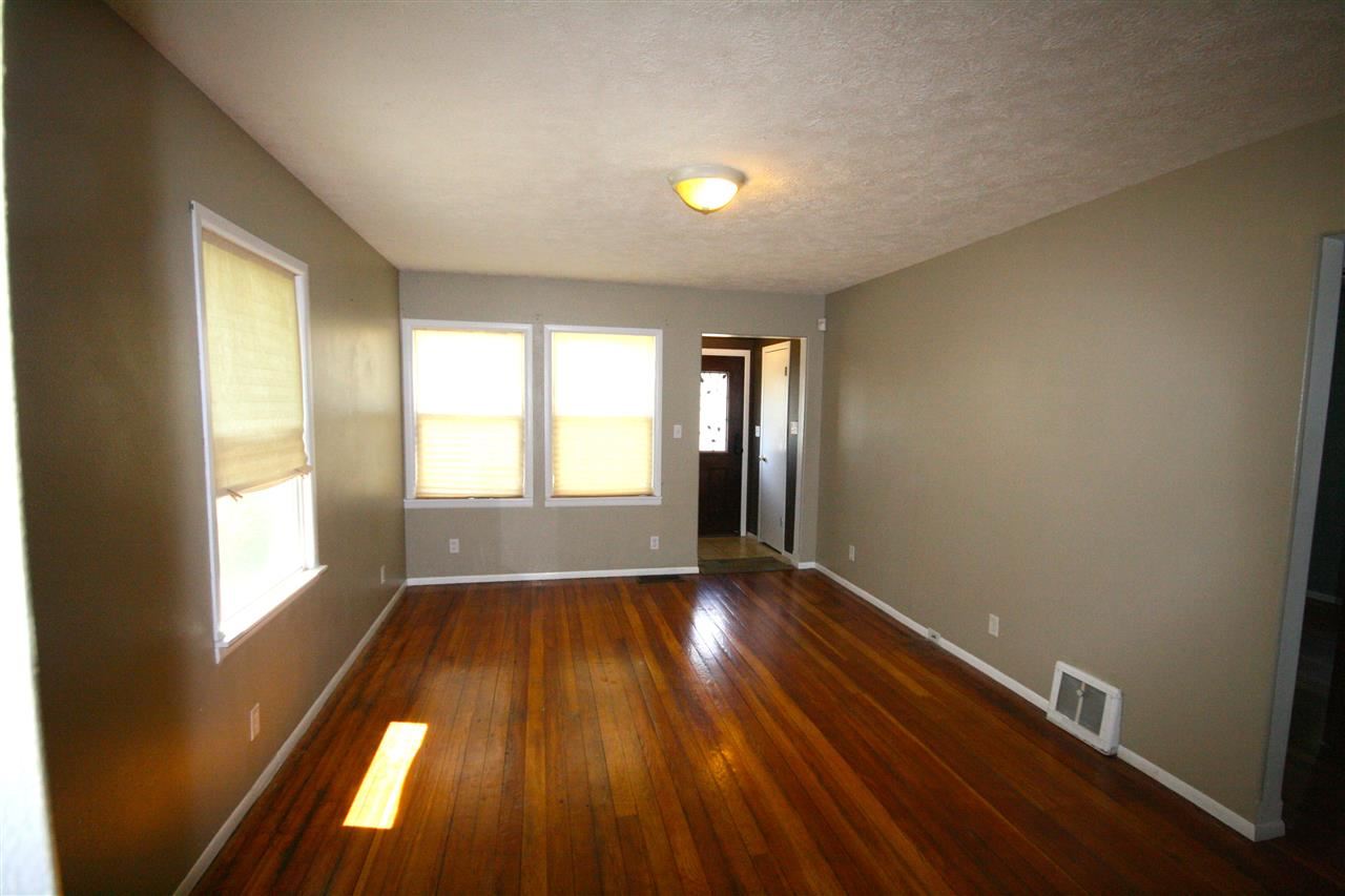 2610 N Crestline - Photo 6