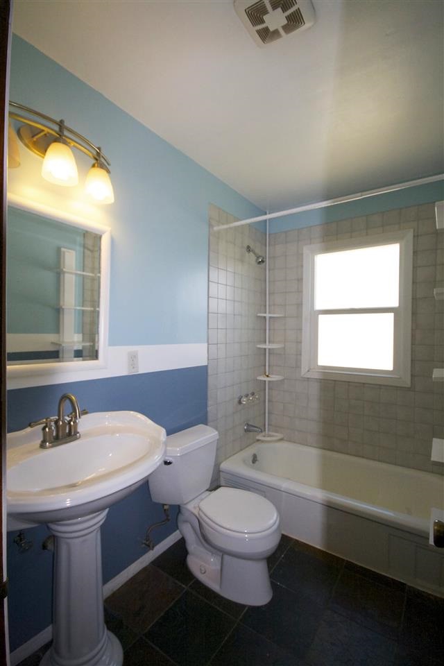 2610 N Crestline - Photo 7