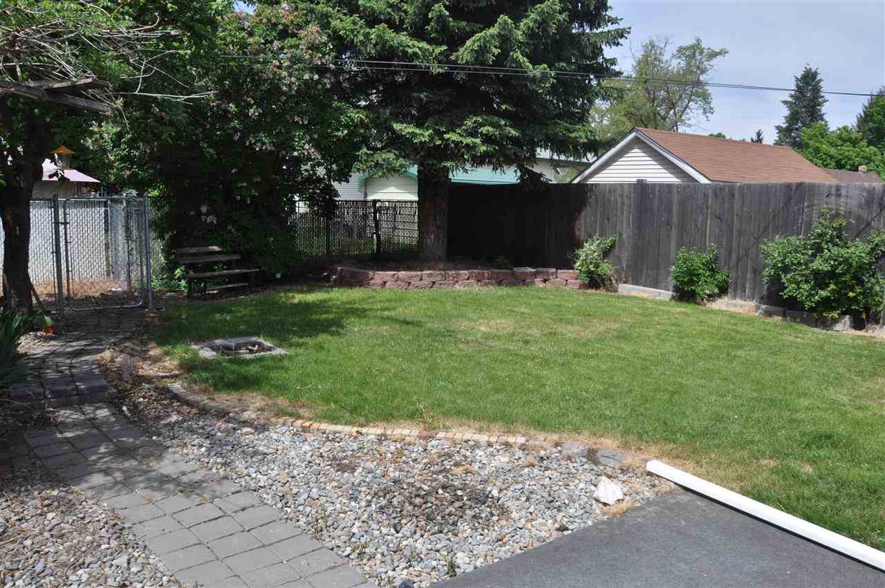 5519 N Regal - Photo 13