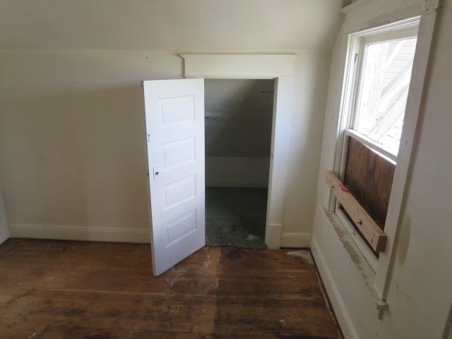 2228 W College Ave - Photo 9