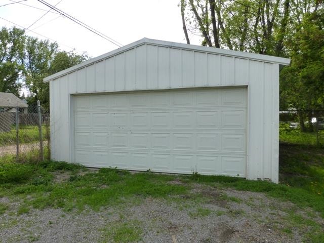 2514 E 3RD Ave - Photo 4