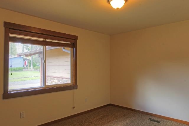 13310 S Clear Lake Rd - Photo 15