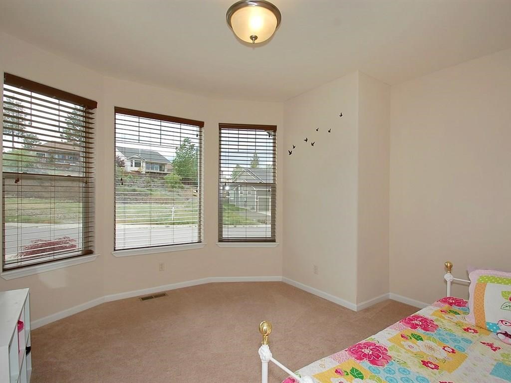 2311 S Scenic Blvd - Photo 16