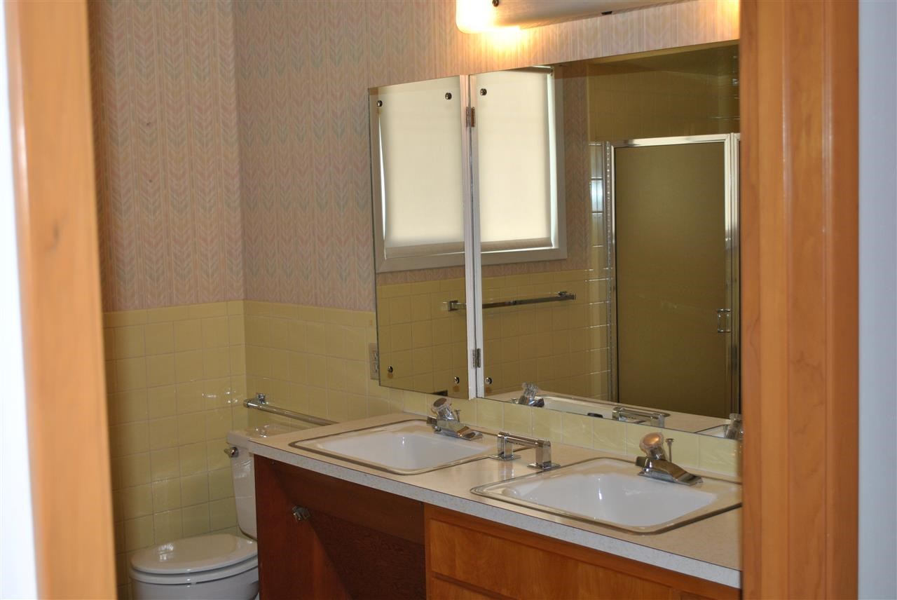 2004 W Courtland Ave. - Photo 13