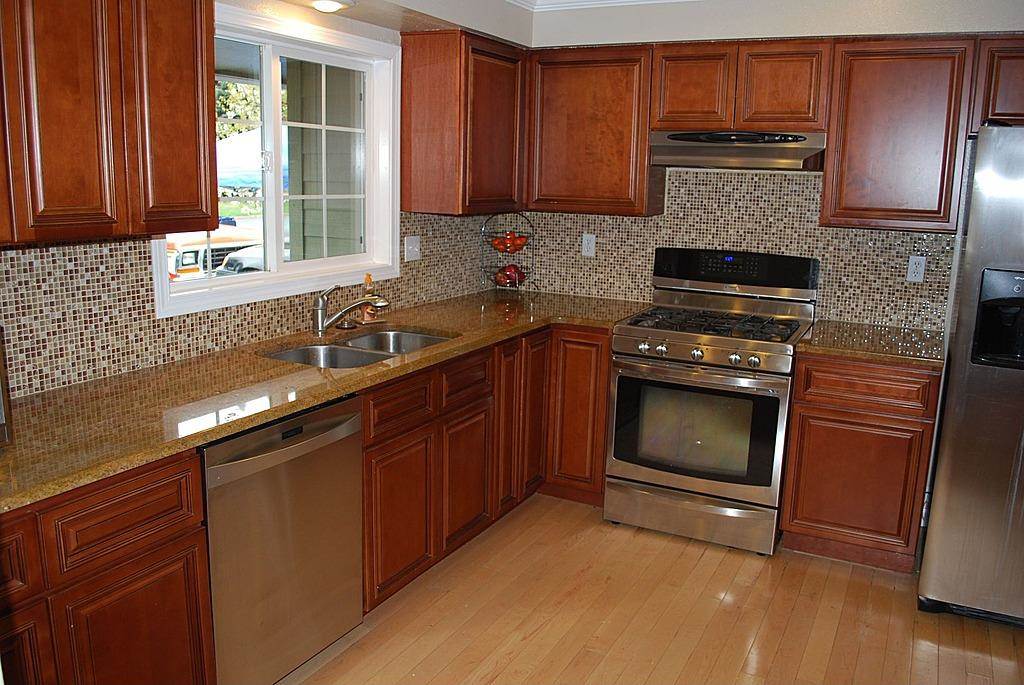 8323 N Standard St - Photo 2