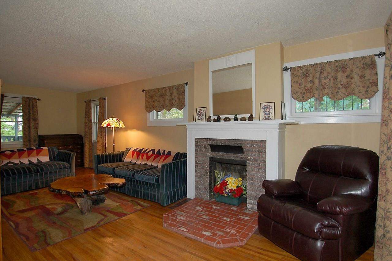 3814 E 32 - Photo 3
