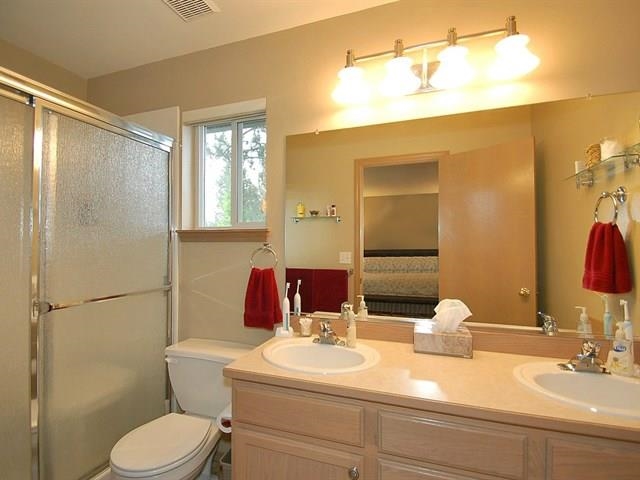 18 W Crest View Ave - Photo 11