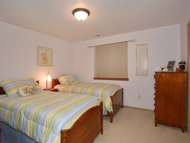 18 W Crest View Ave - Photo 12