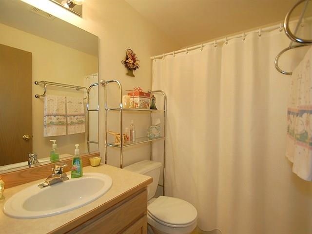 18 W Crest View Ave - Photo 16
