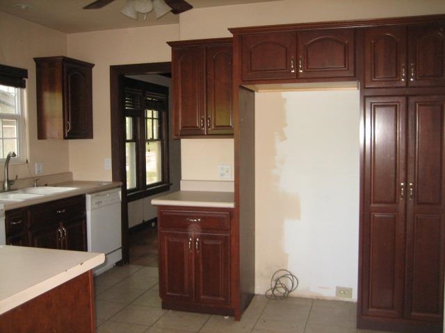 2713 E 17th Ave - Photo 12