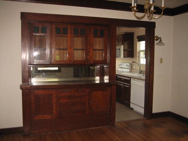 2713 E 17th Ave - Photo 9