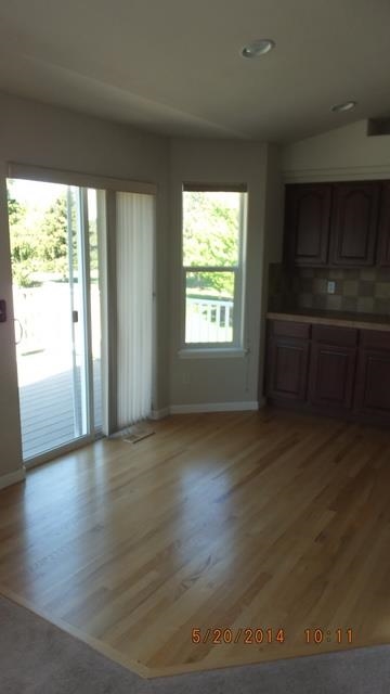 1007 N Garry Dr - Photo 5