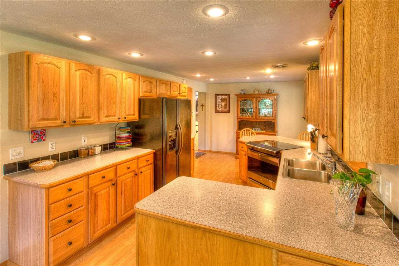 7103 S Oak Rd - Photo 4