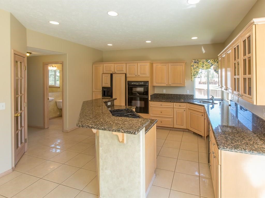 18016 N Kimberly Rd. - Photo 12