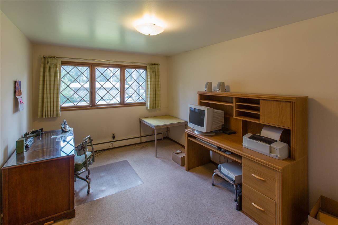 1728 E 38th - Photo 9
