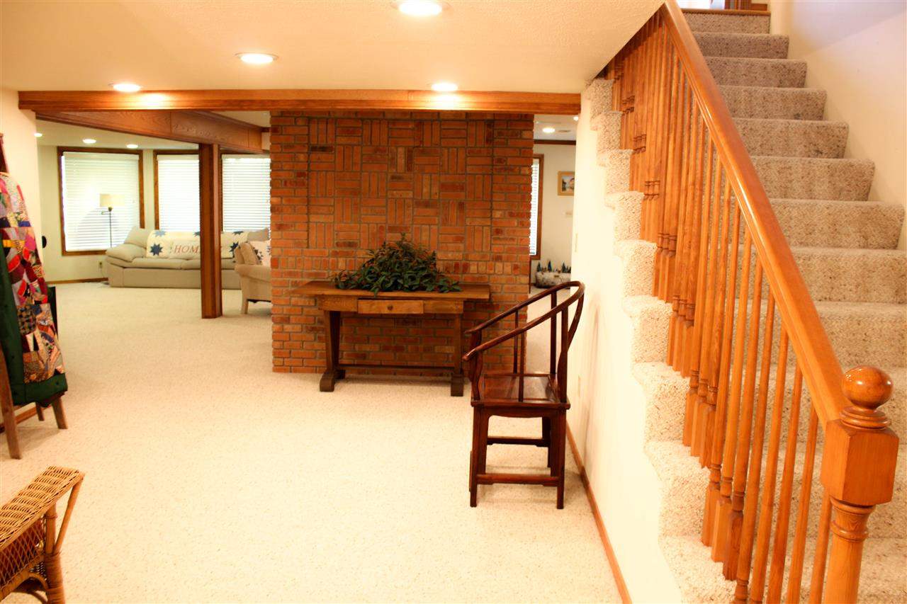 2726 E Oxbow - Photo 18