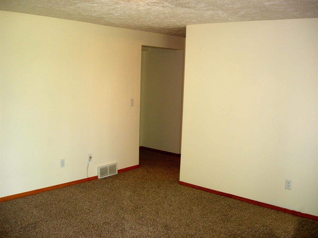 4321 S Sullivan Rd - Photo 17