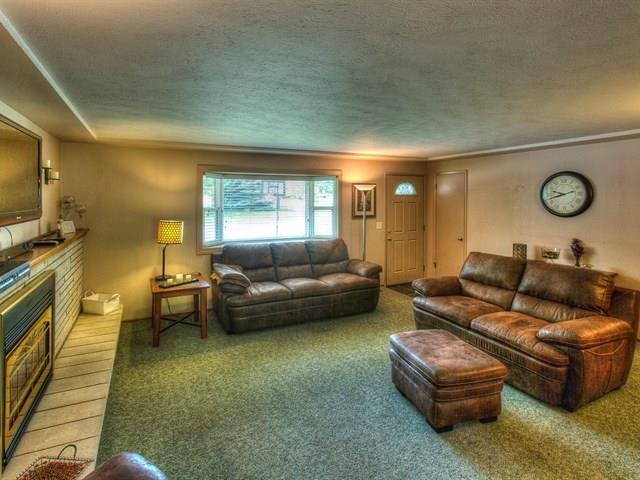 12525 E Guthrie Dr - Photo 3