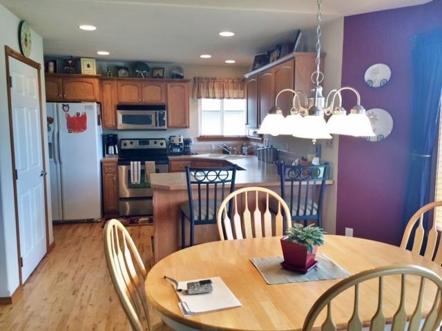 8102 N Nathan Ct - Photo 7
