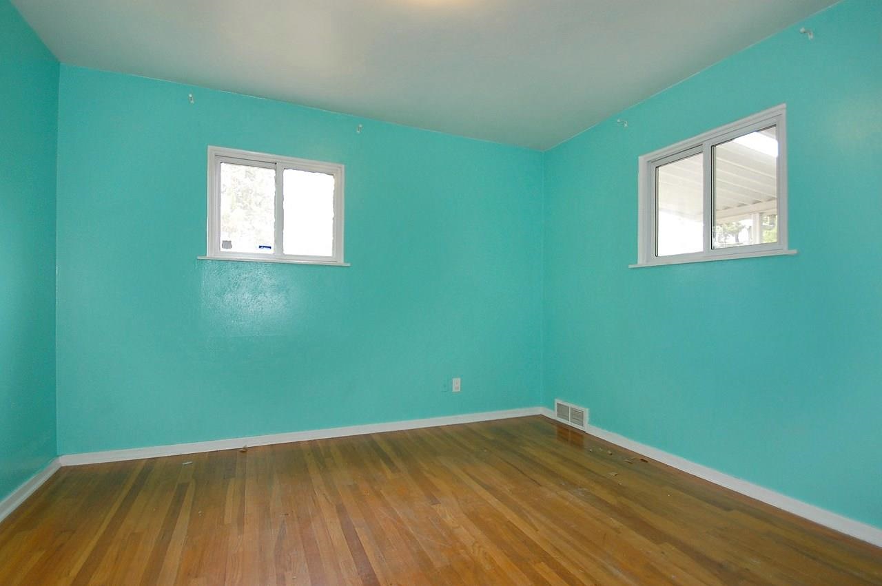 3034 W Wellesley Ave - Photo 9