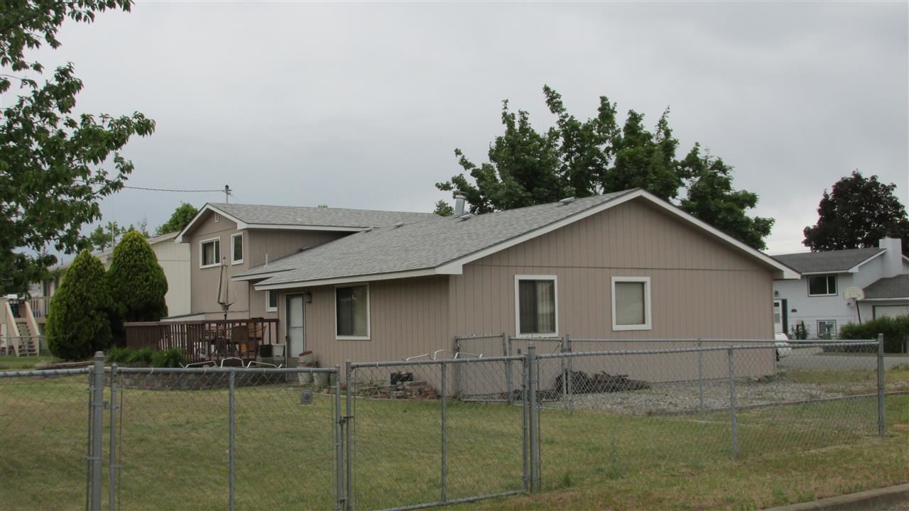 1920 N Sipple Rd - Photo 17